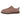 UGG Classic Micro Rocky Oak sneakers i sideprofil, udført i lysebrun ruskind med den ikoniske bløde fåreskindskant og en lav, slidstærk ydersål