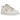 Nike Dunk Low Disrupt 2 Pale Ivory sneakers i vinkelret visning med lyse og hvide læderdetaljer samt snørebånd
