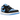 Air Jordan 1 Low Black University Blue sneakers set fra siden med sort overdel, lyseblå detaljer, hvid mellemsål og Nike Swoosh logo.