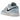 Air Jordan 1 Low Ice Blue Black sneakers i en flot profilvisning med lyseblå overdel, sort læder Swoosh og en ren hvid mellemsål med hvid ydersål.