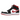 Air Jordan 1 Mid Gym Red Black White sneakers i profilvisning med røde læderpaneler, sort Swoosh, hvide snørebånd og hvid mellemsål.