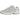 Nike P-6000 Light Bone sneakers i vinkelret visning med lysegrå mesh overdel, sølvdetaljer, hvide snørebånd og hvid gummisål