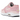 Nike Air Max 1 Strawberry Lemonade sneakers i en vinklet profilvisning med lyserød overdel, mønstret logo og hvid Air-sål.