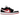 Air Jordan 1 Low Black White Gym Red sneakers set fra siden med hvid læderbase, sorte overlejringer og markant rød Swoosh.