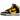 Nike Dunk High Retro Reverse Goldenrod sneakers set fra siden med sort læderoverdel, gule detaljer og hvid mellemsål for et klassisk look