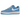 Nike Air Force 1 Low Color of the Month University Blue sneakers i sideprofil med lyseblå læderoverdel, hvid sål og klassisk hvidt swoosh-logo.