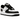 Nike Air Force 1 Low 07 White Swoosh Panda sneakers i en vinklet visning med hvid overdel, sort Swoosh-logo og hvid sål med synlig Air-dæmpning