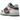 Nike Dunk Low SE Copper Swoosh sneakers i en klassisk sideprofil med hvid læderbase, blå paneler og et skinnende metallisk kobber-Swoosh logo.