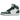 Air Jordan 1 Retro High OG Gorge Green sneakers i profil med grønne læderpaneler, sølvfarvet Swoosh og hvid mellemsål på en hvid baggrund