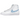Nike Blazer Mid 77 Blue Gingham sneakers set fra siden med hvid overdel, blåt ternet mønster og klassisk ruskind-detalje ved snuden
