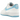 Nike Air Force 1 Low '07 White Aquarius Blue sneakers i profil. Hvid læderoverdel med levende blå detaljer på swoosh, hæl og sålens Nike Air logo.