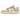Nike Dunk Low SE Team Gold Suede sneakers set fra siden med gyldenbrune ruskindsdetaljer, hvid base og kontrasterende gummisål