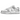 Nike Dunk Low Metallic Silver sneakers set fra siden med skinnende metallisk sølv finish, hvide snørebånd og hvid mellemsål i et klassisk lavt design