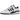 Adidas Forum Low White Black sneakers i en vinklet visning med hvid overdel, sorte detaljer, snørebånd og karakteristisk rem over vristen.