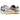 Nike SB Dunk Low Rayssa Leal sneakers i en sideprofil med grå teksturerede paneler, lilla detaljer, hvide snørebånd og gummisål