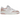 New Balance 550 White Pink Sea Salt sneakers set fra siden med hvid læderoverdel, lyserødt N-logo og detaljer på hælen samt gummisål.