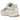 Nike P-6000 Premium Summit White sneakers vinklet visning med hvidt læder-overdel, beige detaljer, løbesålsdesign og metallisk swoosh-logo.