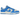 Nike Dunk Low Detroit Lions sneakers set fra siden med lyseblå og sølvfarvet overdel, hvid mellemsål og grå gummisål