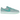 Air Jordan 1 Retro Low OG Washed Teal sneakers i en skrå vinkel, der viser de blålige ruskindspaneler, hvid base og sort Swoosh.