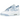 Air Jordan 4 Retro Forget Me Not sneakers set fra siden med hvid læderoverdel, detaljerede blå og grå accenter samt den ikoniske synlige Air-sål.