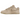 Nike Dunk Low Sanddrift sneakers i sideprofil med beige ruskindsoverdel, hvide snørebånd og en klassisk gummisål for et stilrent look.