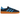 Adidas Handball Spezial Night Indigo Bright Blue Gum sneakers set fra siden med mørkeblå ruskindsoverdel, lysblå striber og klassisk gummisål
