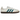 Adidas Samba OG Cloud White Legacy Teal sneakers set fra siden med hvid læderoverdel, grønne striber, ruskindsparti på tåen og brun gummisål.