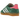 Adidas Gazelle Indoor Collegiate Green Lucid Pink sneakers i en vinklet visning med grøn ruskindsoverdel, lyserøde striber og gennemsigtig sål.