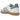 Adidas Samba OG Cloud White Silver Green sneakers set fra siden med hvid overdel, sølv detaljer, grønne striber og en klassisk brun gummisål