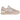 New Balance 574 Light Pink Angora sneakers set fra siden, med lyserød overdel i ruskind og mesh samt hvid mellemsål og klassisk N-logo