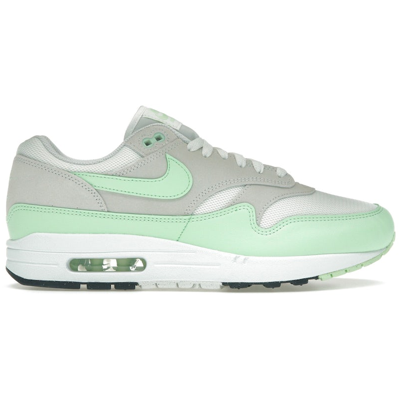 Nike Air Max 1 Vapor Green
