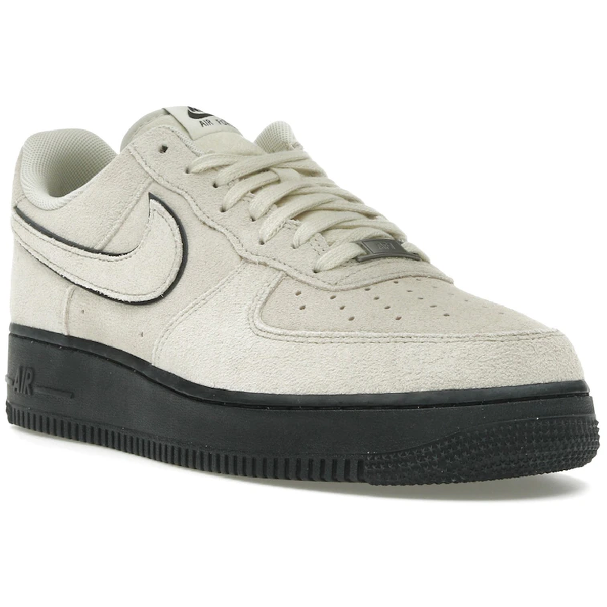 Thumbnail af Nike Air Force 1 07 LV8 Light Khaki Black 2