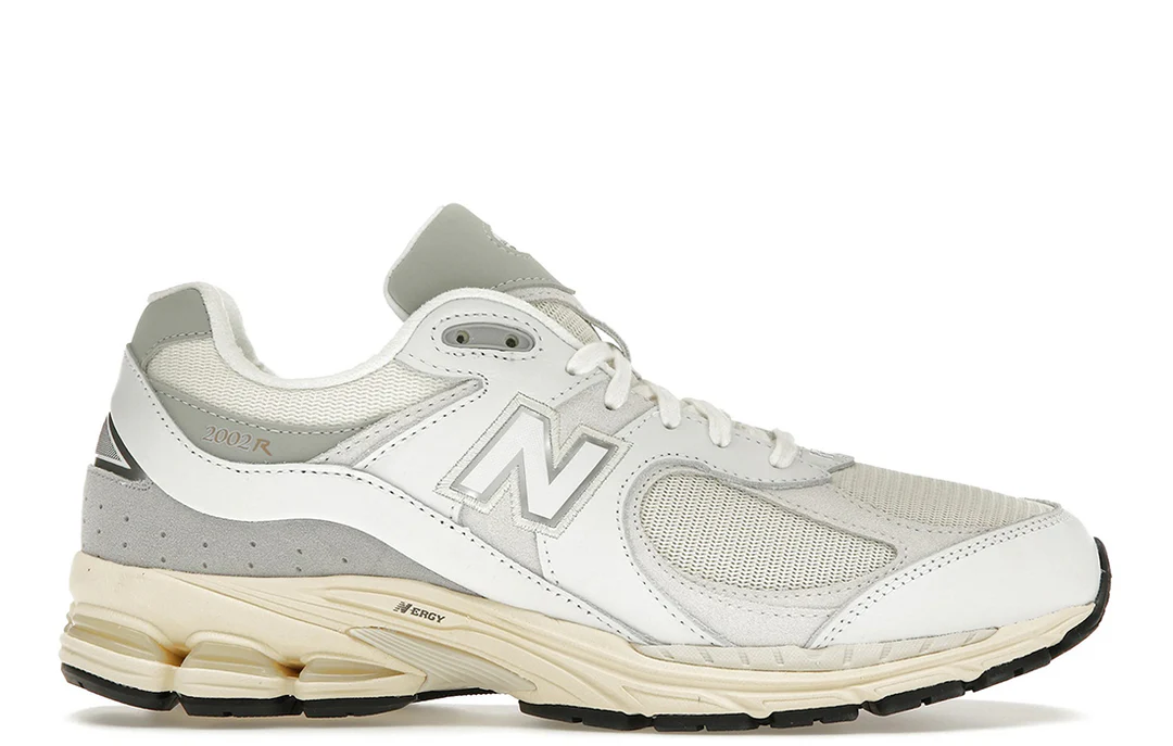 New Balance 2002r White Gold