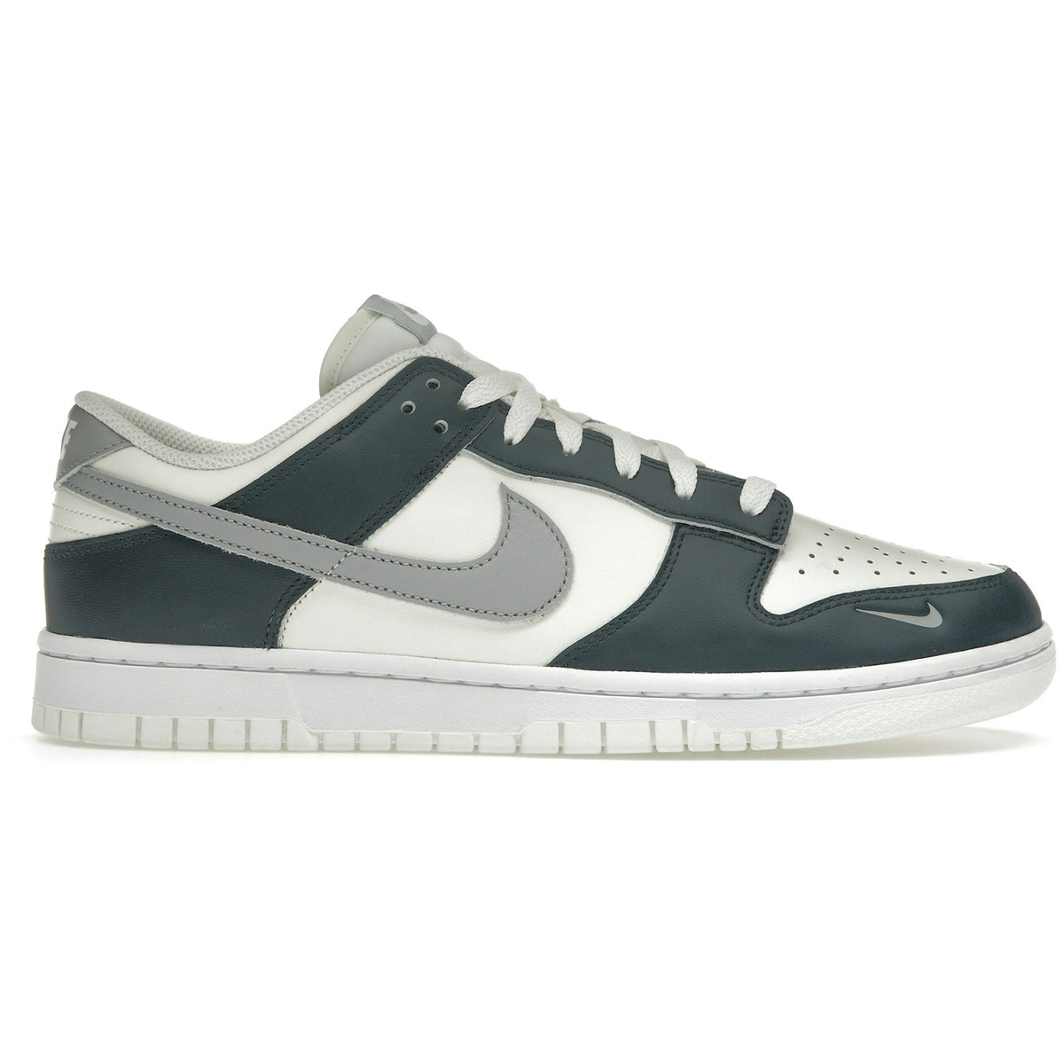 Nike Dunk Low Armoury Navy