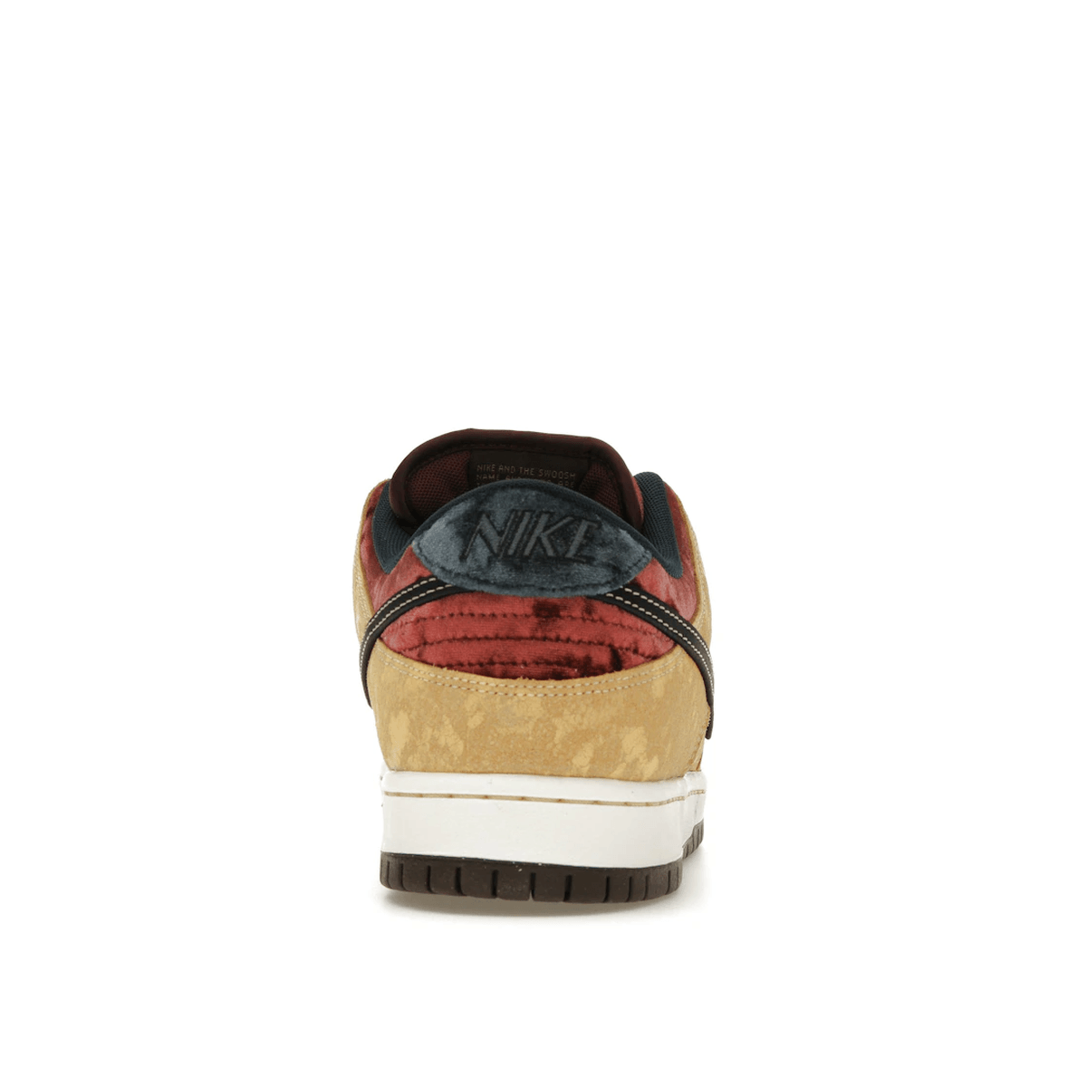 Thumbnail af Nike SB Dunk Low City of Cinema 4